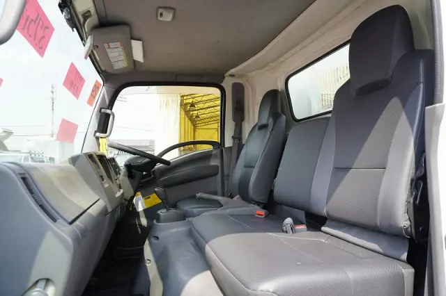 いすゞ エルフ TKG-NPR85YN(2WD)の写真39