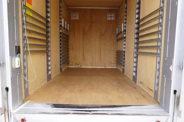 トヨタ ダイナ TKG-XZU605(2WD)の写真19