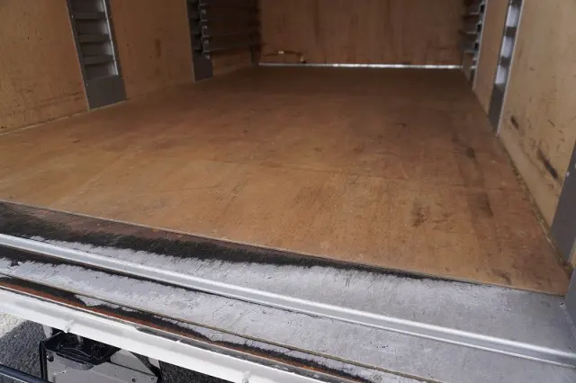 トヨタ ダイナ TKG-XZU605(2WD)の写真21