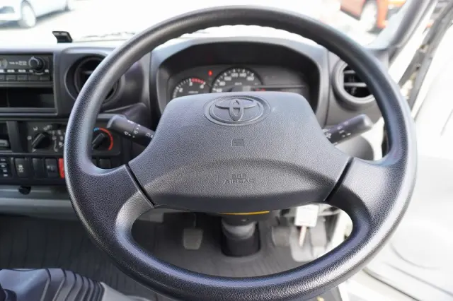 トヨタ ダイナ TKG-XZU605(2WD)の写真30