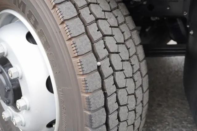 三菱 ファイター 2KG-FK62FZ(2WD)の写真8