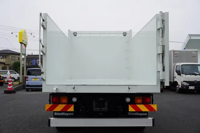 三菱 ファイター 2KG-FK62FZ(2WD)の写真23