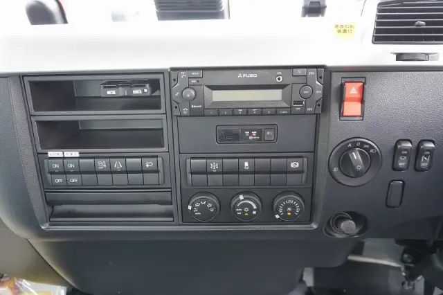 三菱 ファイター 2KG-FK62FZ(2WD)の写真30