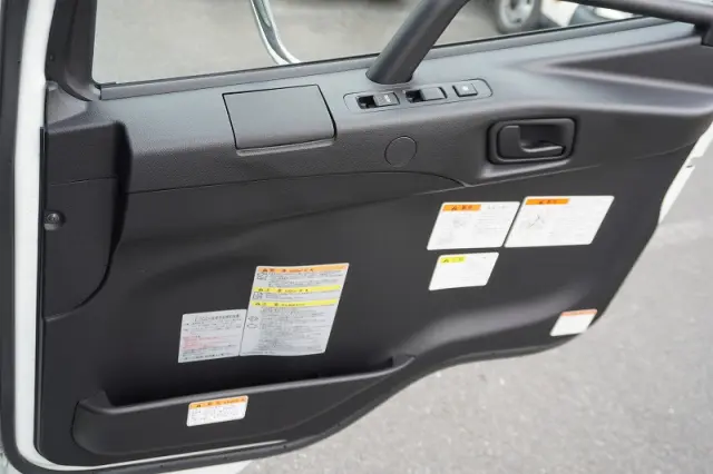 三菱 ファイター 2KG-FK62FZ(2WD)の写真34