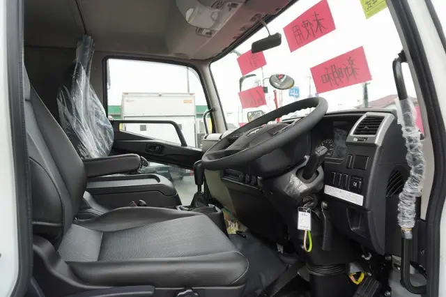 三菱 ファイター 2KG-FK62FZ(2WD)の写真36