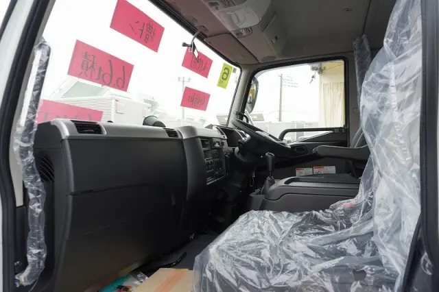 三菱 ファイター 2KG-FK62FZ(2WD)の写真37