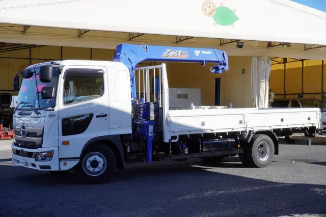 日野 レンジャー 2KG-FD2ABA(2WD)の写真1