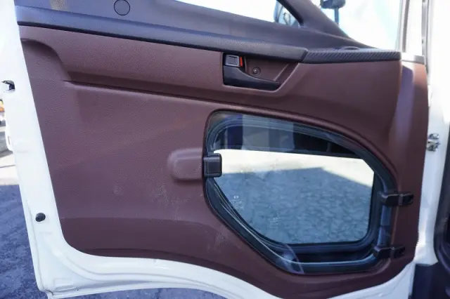 日野 レンジャー 2KG-FD2ABA(2WD)の写真41