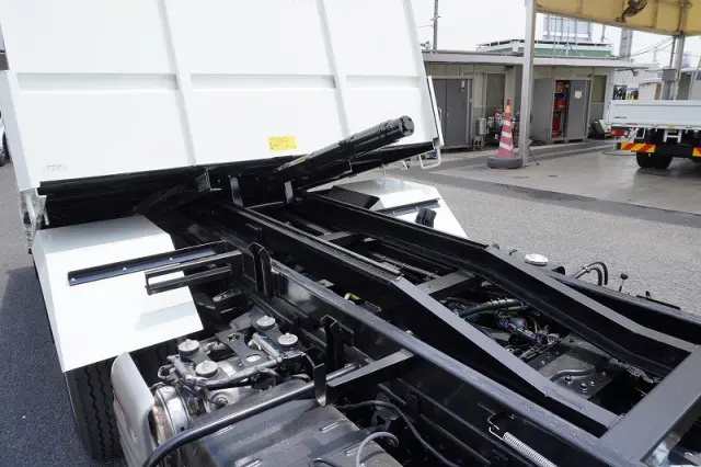 日野 デュトロ 2KG-XZU700X(2WD)の写真18