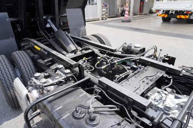 日野 デュトロ 2KG-XZU700X(2WD)の写真27