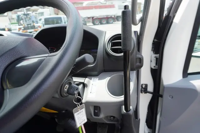 日野 デュトロ 2KG-XZU700X(2WD)の写真33