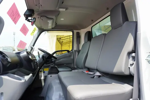 日野 デュトロ 2KG-XZU700X(2WD)の写真38