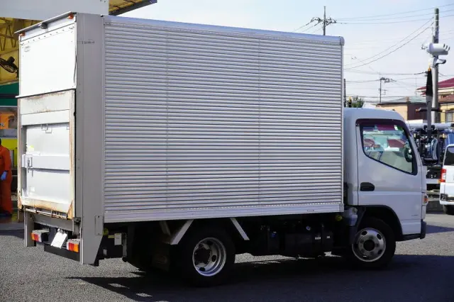 三菱 キャンター TKG-FEA50(2WD)の写真8