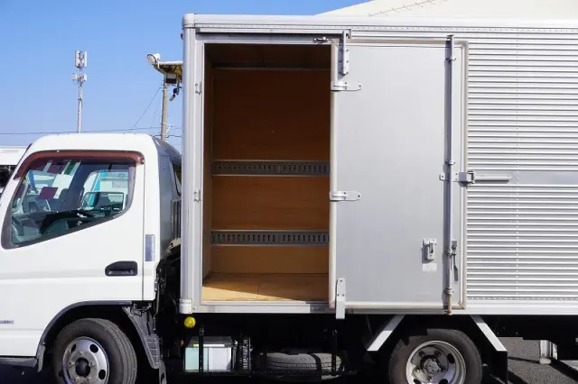 三菱 キャンター TKG-FEA50(2WD)の写真18