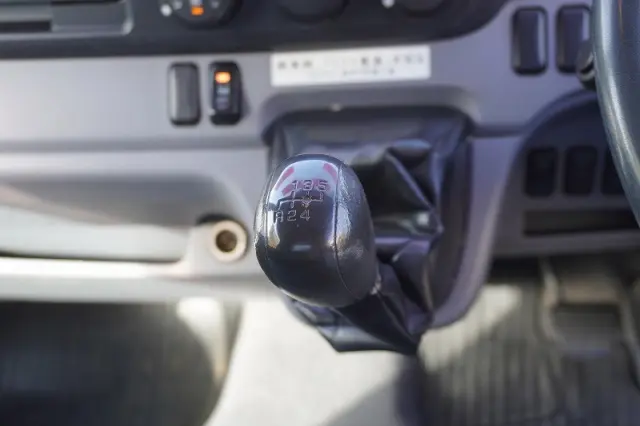 三菱 キャンター TKG-FEA50(2WD)の写真33