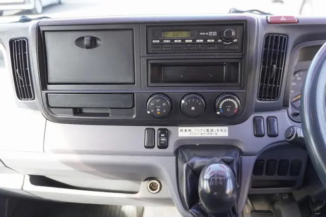 三菱 キャンター TKG-FEA50(2WD)の写真34