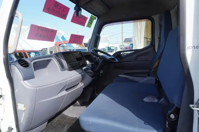 三菱 キャンター TKG-FEA50(2WD)の写真40