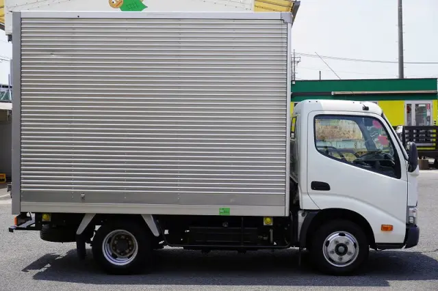 トヨタ ダイナ TPG-XZC605(2WD)の写真5
