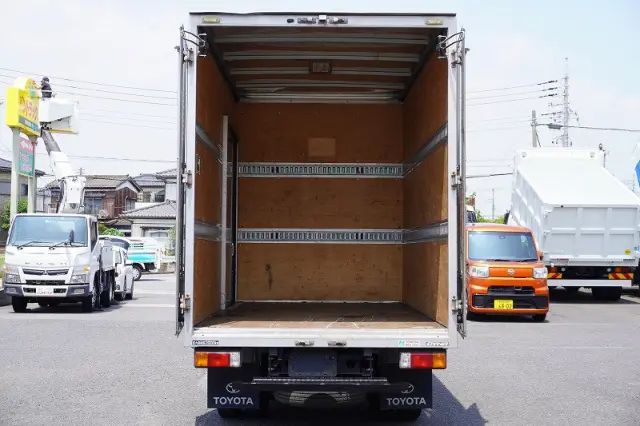 トヨタ ダイナ TPG-XZC605(2WD)の写真18