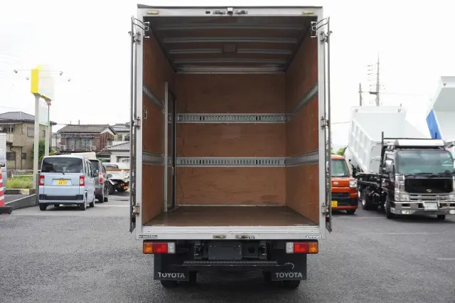 トヨタ ダイナ 2RG-XZC605(2WD)の写真17