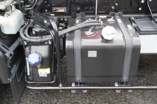 いすゞ フォワード 2RG-FRR90S2(2WD)の写真18