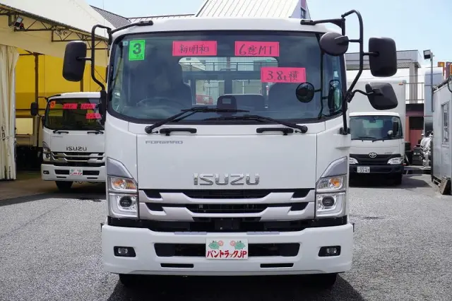 いすゞ フォワード 2RG-FRR90S1(2WD)の写真2