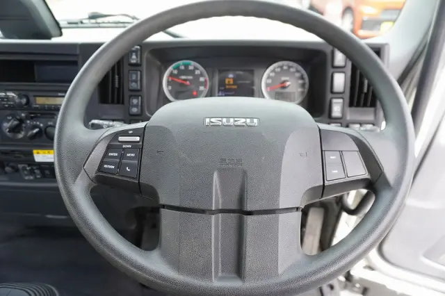 いすゞ フォワード 2RG-FRR90S1(2WD)の写真25