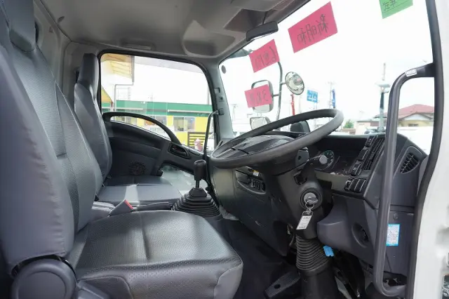 いすゞ フォワード 2RG-FRR90S1(2WD)の写真31