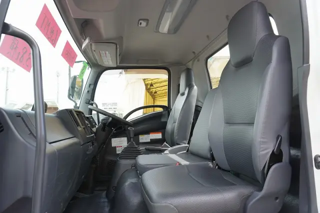 いすゞ フォワード 2RG-FRR90S1(2WD)の写真33