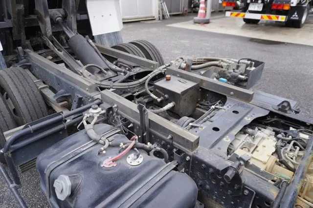 いすゞ エルフ TKG-NPR85YNの写真28