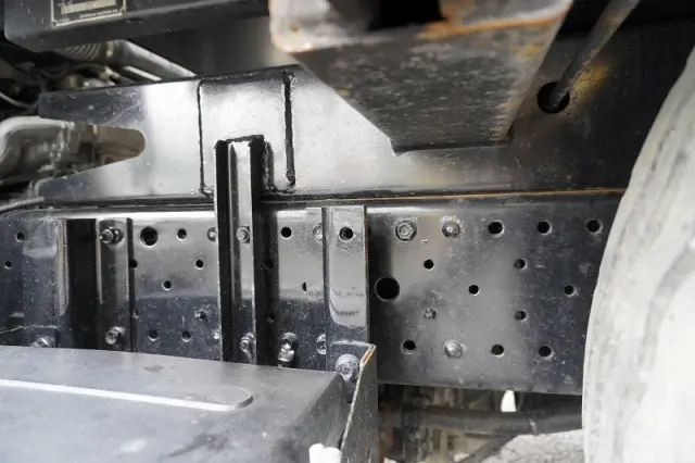 いすゞ エルフ TPG-NKR85AN(2WD)の写真13