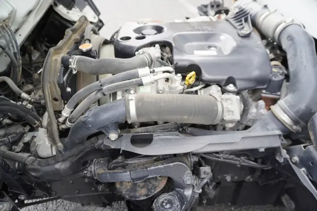 いすゞ エルフ TPG-NKR85AN(2WD)の写真14