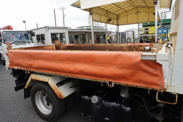 いすゞ エルフ TPG-NKR85AN(2WD)の写真23