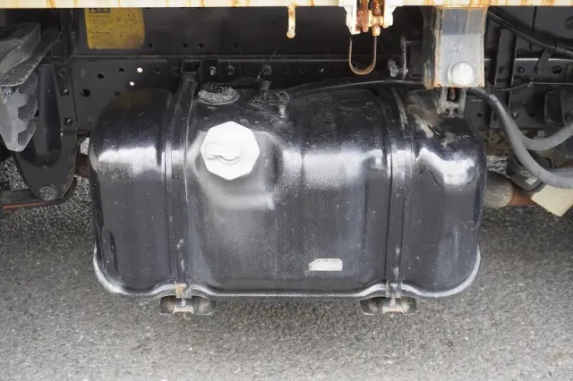 いすゞ エルフ TPG-NKR85AN(2WD)の写真25