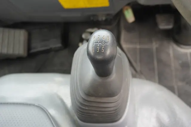 いすゞ エルフ TPG-NKR85AN(2WD)の写真33