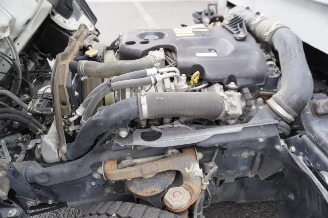 いすゞ エルフ TPG-NKR85AN(2WD)の写真15