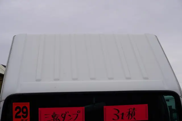 いすゞ エルフ TPG-NKR85AN(2WD)の写真17