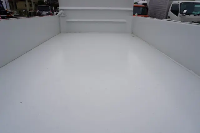 いすゞ エルフ TPG-NKR85AN(2WD)の写真19