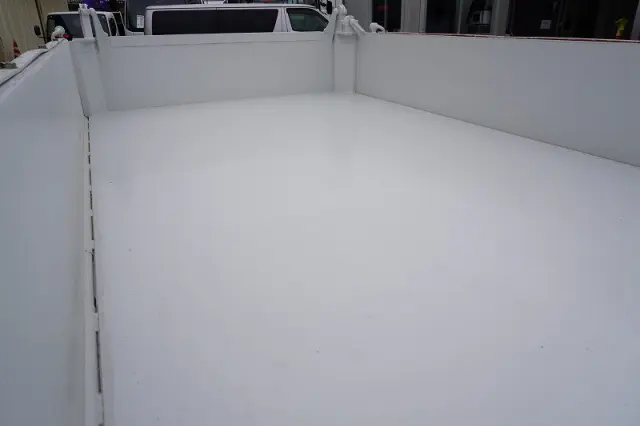 いすゞ エルフ TPG-NKR85AN(2WD)の写真22