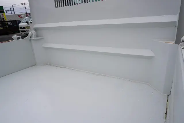 いすゞ エルフ TPG-NKR85AN(2WD)の写真23