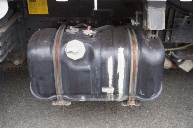 いすゞ エルフ TPG-NKR85AN(2WD)の写真24