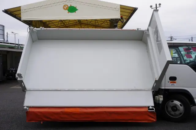 いすゞ エルフ TPG-NKR85AN(2WD)の写真30