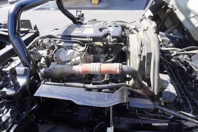 いすゞ エルフ TKG-NPR85YN(2WD)の写真16