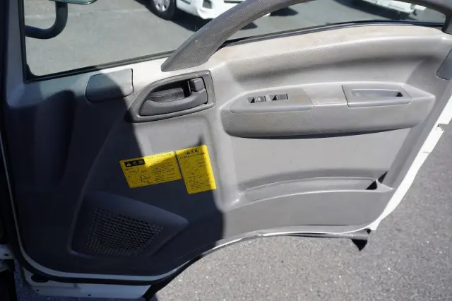 いすゞ エルフ TKG-NPR85YN(2WD)の写真35