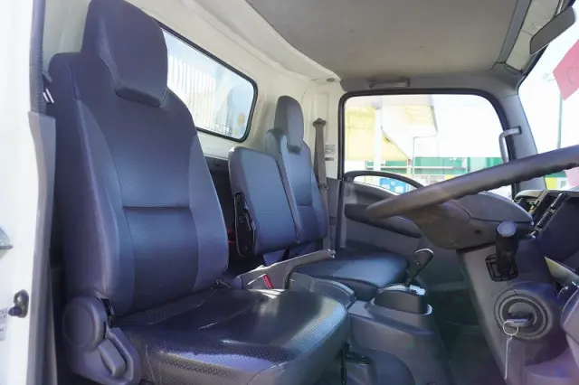 いすゞ エルフ TKG-NPR85YN(2WD)の写真36