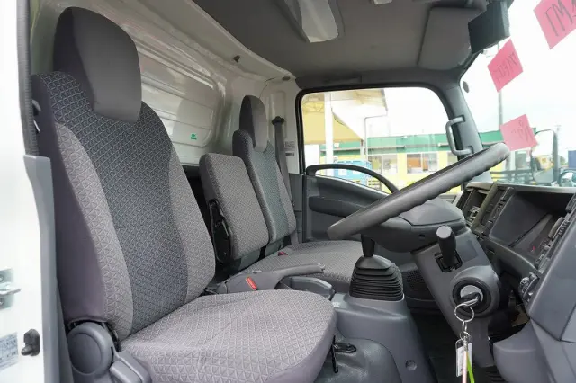 いすゞ エルフ TRG-NPR85AN(2WD)の写真41