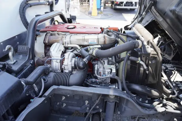 日野 デュトロ 2RG-XZU712M(2WD)の写真15