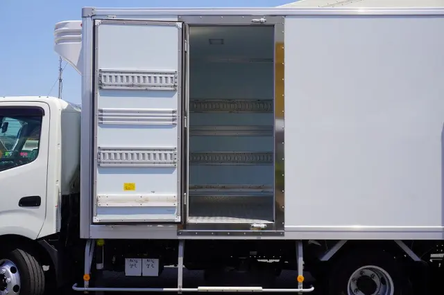 日野 デュトロ 2RG-XZU712M(2WD)の写真18