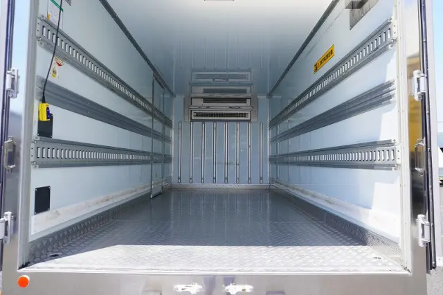 日野 デュトロ 2RG-XZU712M(2WD)の写真20