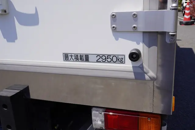 日野 デュトロ 2RG-XZU712M(2WD)の写真32